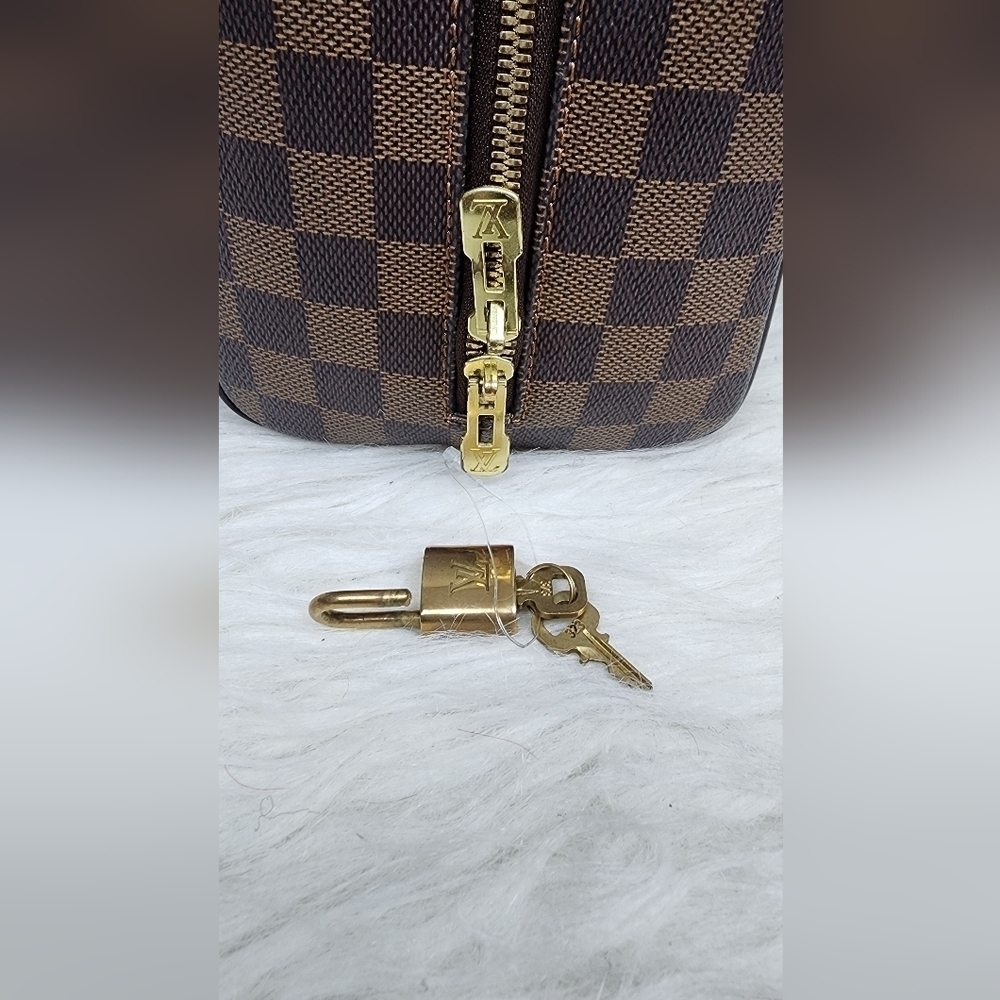 Louis Vuitton Nolita Handbag in Damier Ebene Canvas – Timeless Elegance (2005) - Picture 9 of 12